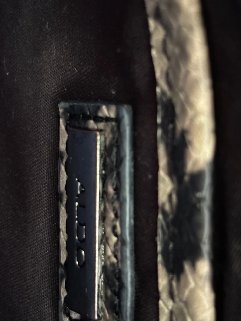 Woven Black and Cream Chain Shoulder Bag